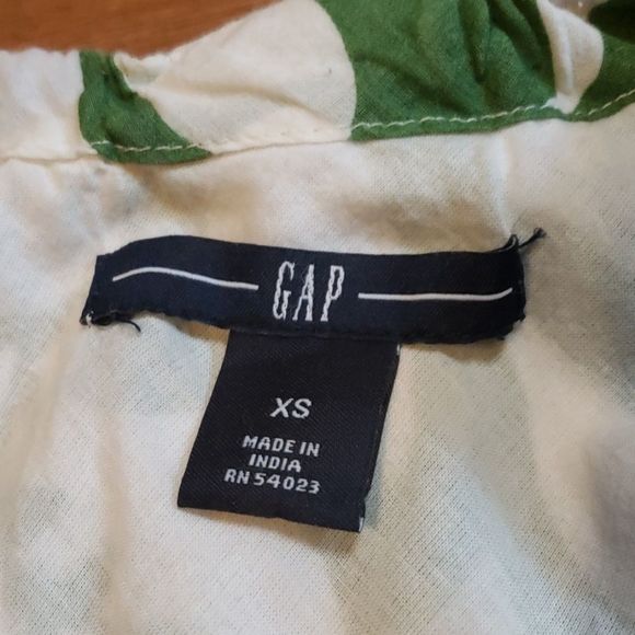 GAP Drawstring Halter Floral Dress with Ruffles - Picture 6 of 8